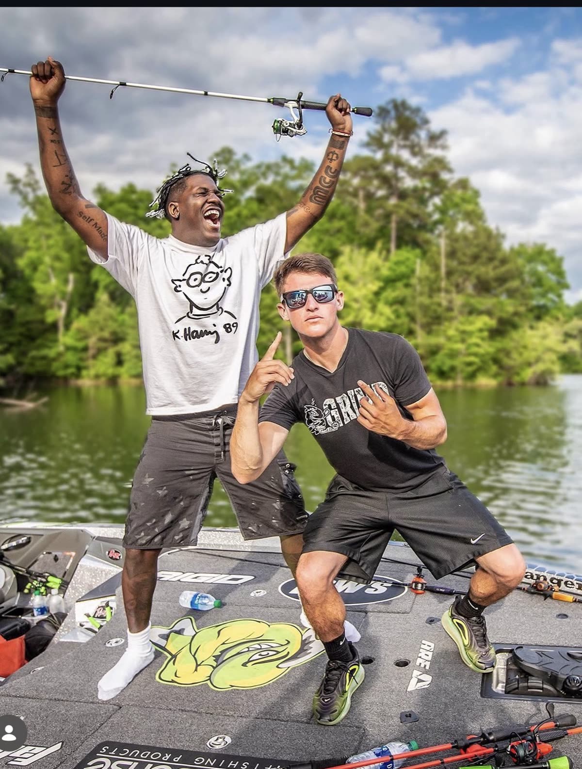 Kickin Their Bass TV